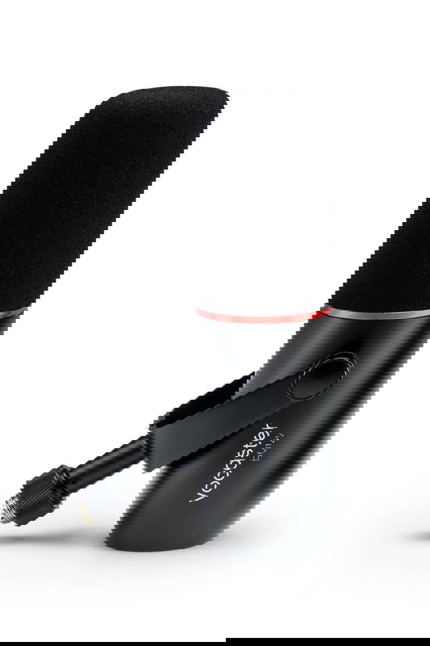 Focusrite VOCASTER BROADCAST KIT Broadcast Quality Mic And Headphones For Podcasters - Image 2